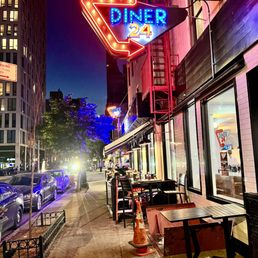 DINER 24 - Updated February 2026 - 543 Photos & 234 Reviews - 283 3rd