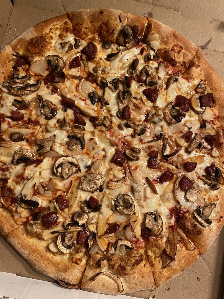 GUIDO’S PIZZA & PASTA Updated October 2024 69 Photos & 208 Reviews