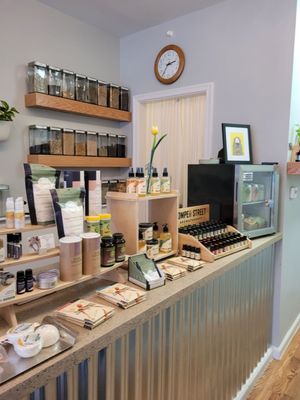 Charmington Holistics by null
