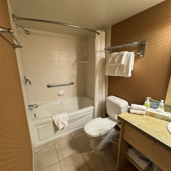 Banff Rocky Mountain Resort - Resorts Near Me - Banff, Alberta Banff Rocky Mountain Resort - Resorts Near Me - Banff, Alberta