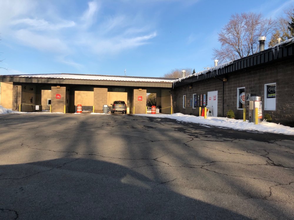 MANLIUS CAR WASH 2.0 10 Photos & 14 Reviews 240 W Seneca St