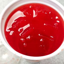 Trash in my drink Hardee's Pacific Missouri Trash in my drink Hardee's Pacific Missouri