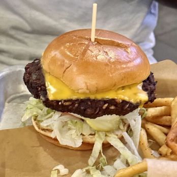 Buffalo Wild Wings - Burger - American Near Me - Leesburg, Virginia Buffalo Wild Wings - Burger - American Near Me - Leesburg, Virginia