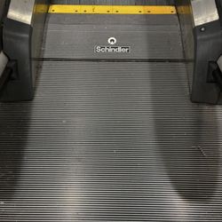 Kohl's - Schindler 9300 escalators, Kohl's Rio Lakefront