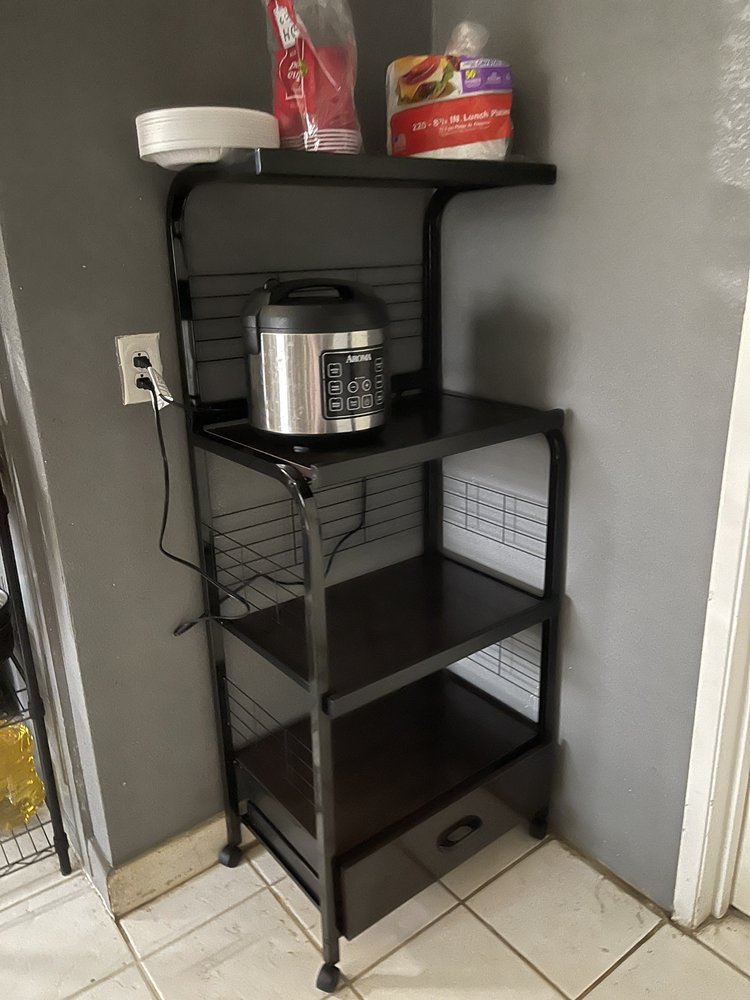 FURNITURE & MATTRESS SUPERSTORE Updated September 2024 4559 E Kings