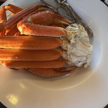 Miller's Waterfront Restaurant - Snow crab legs! - Seafood Near Me - Nags Head, North Carolina Miller's Waterfront Restaurant - Snow crab legs! - Seafood Near Me - Nags Head, North Carolina