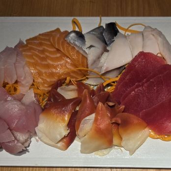 Tsukiji - Japanese Near Me - Fresno, California