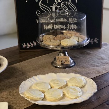Süss Cookie Company - a display of cookies - Bakeries Near Me - Midway, Utah Süss Cookie Company - a display of cookies - Bakeries Near Me - Midway, Utah