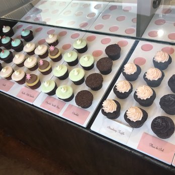 Celebrity Cupcakes - Cupcakes galore! - Bakeries Near Me - Houston, Texas Celebrity Cupcakes - Cupcakes galore! - Bakeries Near Me - Houston, Texas