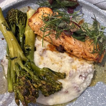 Flamingo Coast - Orange Crush Salmon & garlic mash potato - Cocktail Bars Near Me - Ocean City, Maryland Flamingo Coast - Orange Crush Salmon & garlic mash potato - Cocktail Bars Near Me - Ocean City, Maryland