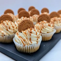 Iconic Desserts