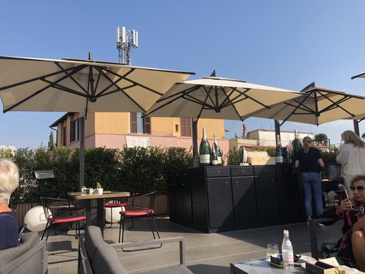 Madeiterraneo by null