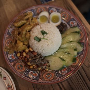 Kedai Makan - Nasi Lemak (Vo, VVo, GF) - Malaysian Near Me - Seattle, Washington