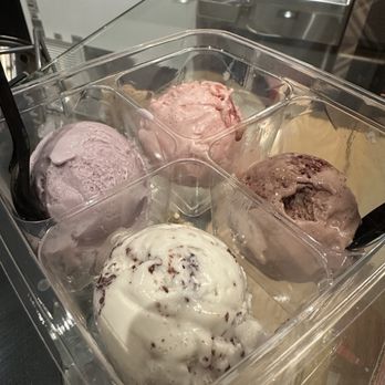 Salt & Straw - Flight with Lavender, Strawberry Balsamic, Mint Chip, and Blue Corn Chocolate - Ice Cream & Frozen Yogurt Near Me - Gilbert, Arizona