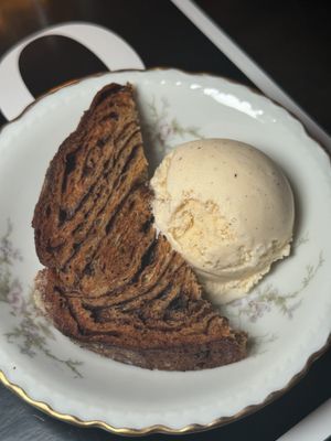 The Flower Shop by null