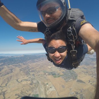 Silicon Valley Skydive - Whoooooo! - Skydiving Near Me - San Martin, California Silicon Valley Skydive - Whoooooo! - Skydiving Near Me - San Martin, California