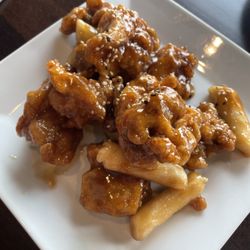 Kimbap & Sushi - Appy fried chicken (honey garlic)