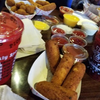 WingsXtreme U - Chicken Wings Near Me - Bloomington, Indiana
