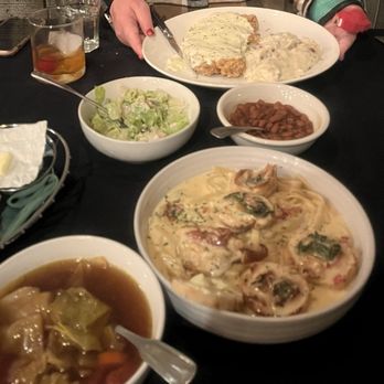Ormacheas Basque House - Chicken Fried Steak, Chicken Florentine, Cabbage Soup - Basque Near Me - Winnemucca, Nevada Ormacheas Basque House - Chicken Fried Steak, Chicken Florentine, Cabbage Soup - Basque Near Me - Winnemucca, Nevada
