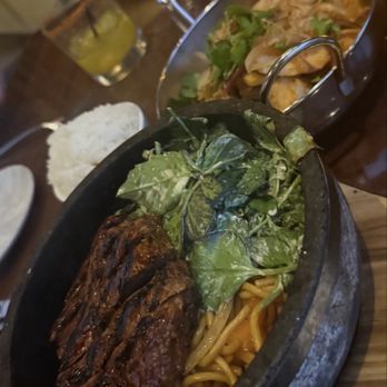 Mystique Asian Restaurant & Lounge - Sushi Bars Near Me - Everett, Massachusetts