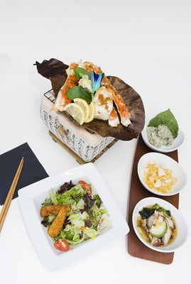 Maru Karaoke Lounge by null