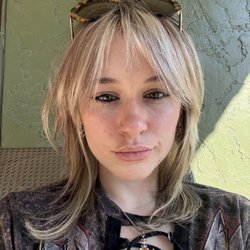 Bird Box Salon