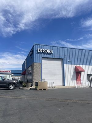 Grassroots Books by null