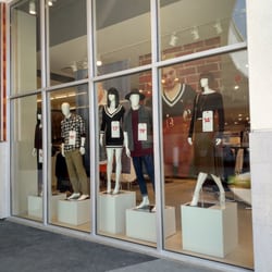 Forever 21 - Yay finally Forever 21 at the Pike!
