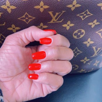 Kiki's Nails - Red Coffin - Nail Salons Near Me - Astoria, New York