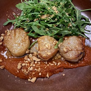 1913 Restaurant & Wine Bar - Seared Scallops with no sear - Bars Near Me - Roselle, Illinois