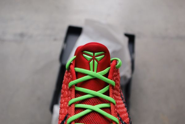 Silhouette Sneakers & Art by null