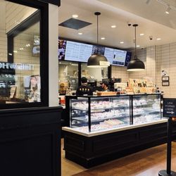 Paris Baguette