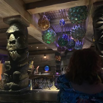 Undertow - Arcadia - Bar area - Tiki Bars Near Me - Phoenix, Arizona