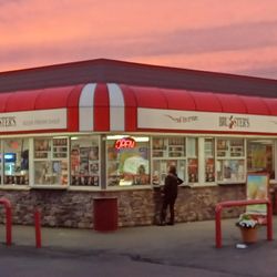 Bruster's Real Ice Cream