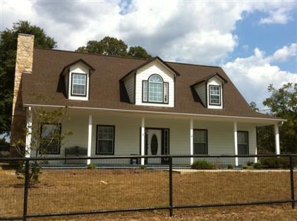 Slide of Lucas Roofing