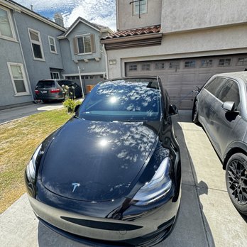 Quality Auto Glass Tint - 55% windshield - Vehicle Wraps Near Me - Salida, California Quality Auto Glass Tint - 55% windshield - Vehicle Wraps Near Me - Salida, California