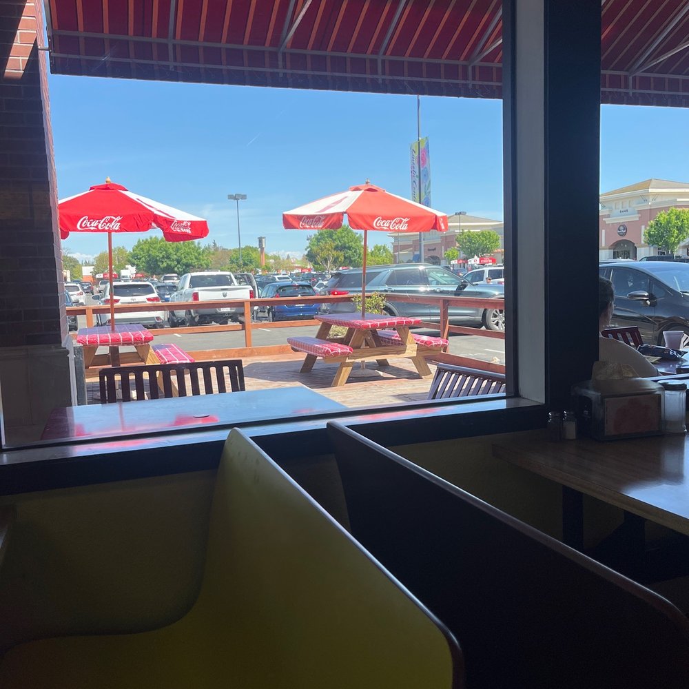 Dad's Hot Dogs - Outside seating - Hot Dogs Near Me - Stockton, California