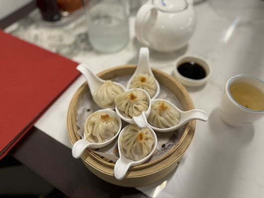 The Imperial Treasure宝藏: Dim Sum & Authentic Chinese Cuisine by null