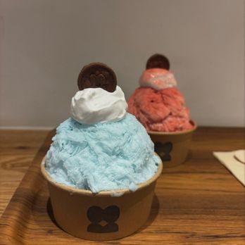 mewame - blue yuzu, strawberry - Shaved Ice Near Me - West Hollywood, California