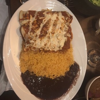 El Matador - Yummy enchilada - Mexican Near Me - Bloomfield, New Jersey