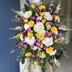 Holy Cross Flower Shop - Flowers for Judy