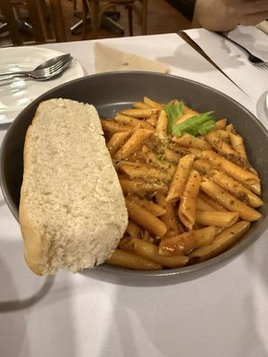 Tiny Kitchen & Dulce Vida by null