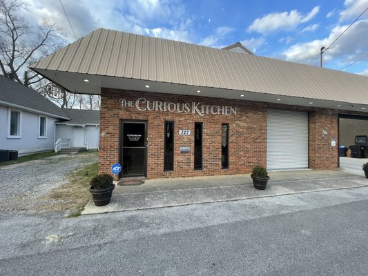 The Curious Kitchen by null