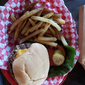 Snow Eagle Brewing & Grill - Hickory Bacon Burger w/fries - New American Near Me - Idaho Falls, Idaho Snow Eagle Brewing & Grill - Hickory Bacon Burger w/fries - New American Near Me - Idaho Falls, Idaho