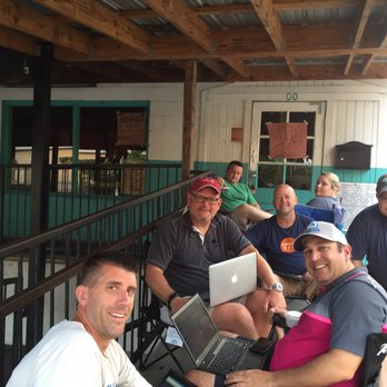 Franklin Barbecue - Waiting in line and doing work - Barbeque Near Me - Austin, Texas
