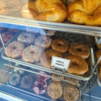 Rolling Pin Donuts - Donuts Near Me - Camarillo, California Rolling Pin Donuts - Donuts Near Me - Camarillo, California