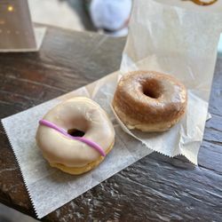 Dun-Well Doughnuts - elderflower pear, glazed