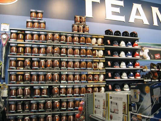 DICK'S Sporting Goods