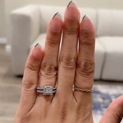 Golden Nail & Spa - Gel manicure