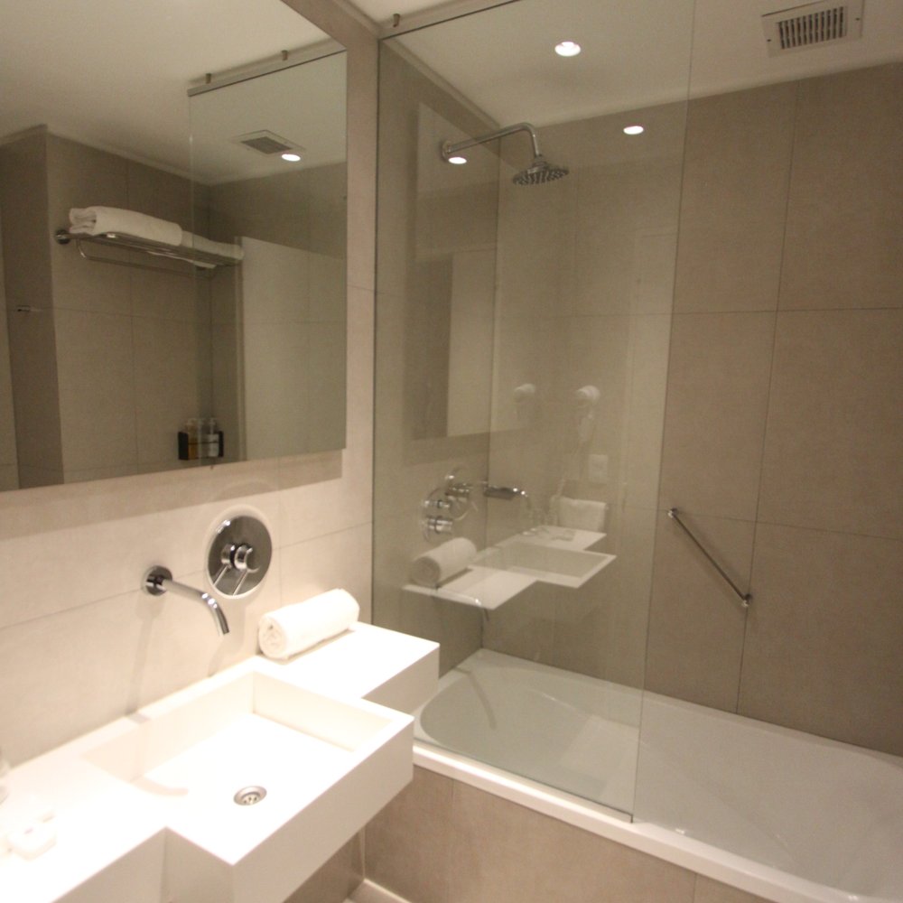Hotel Dazzler - Modern styling - Hotels Near Me - Buenos Aires, C